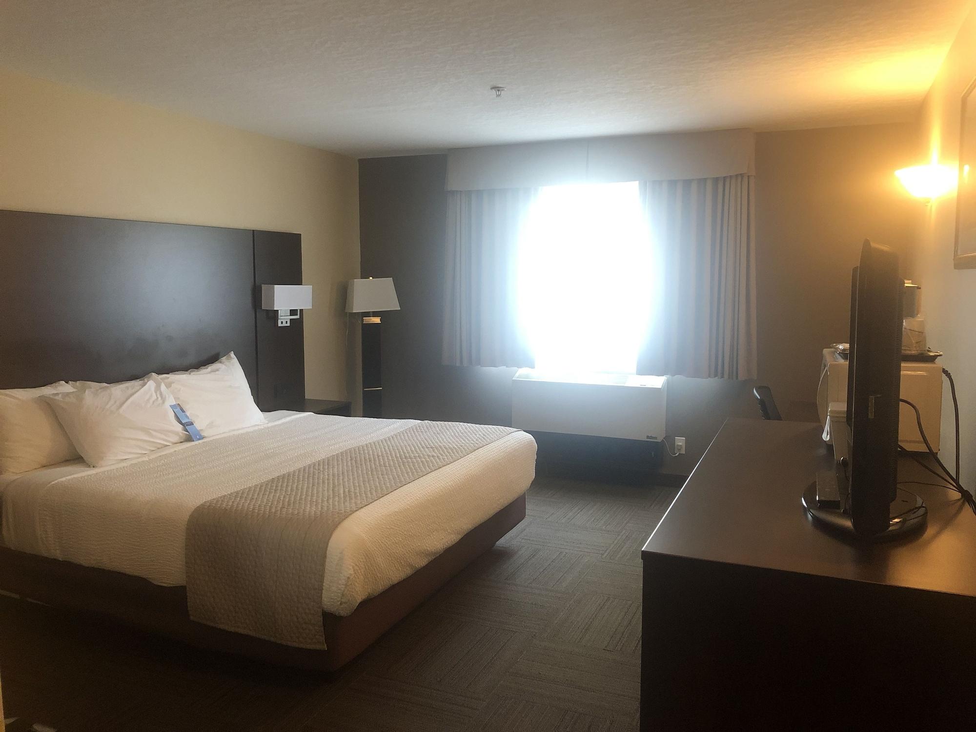 Days Inn By Wyndham Hinton Esterno foto