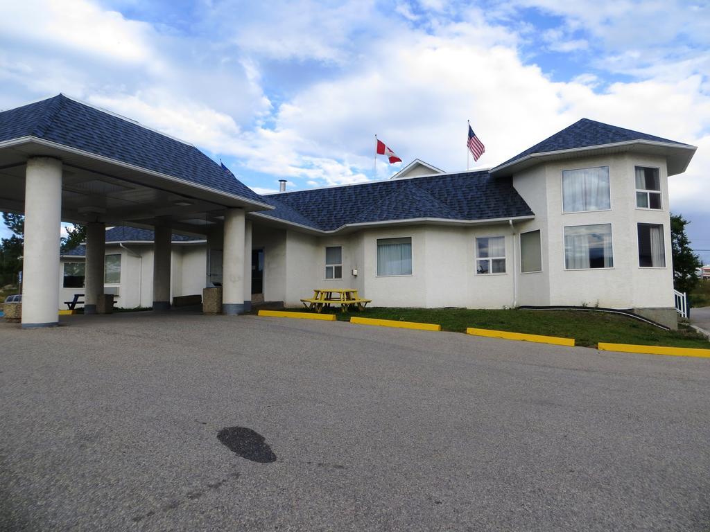 Days Inn By Wyndham Hinton Esterno foto